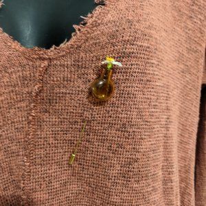 Tiny Amber Glass Bottle / Vase Stick Pin